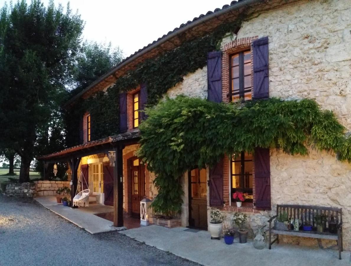 Sur Mon Chemin Chambres D'Hotes Cahuzac-sur-Vère Exteriér fotografie